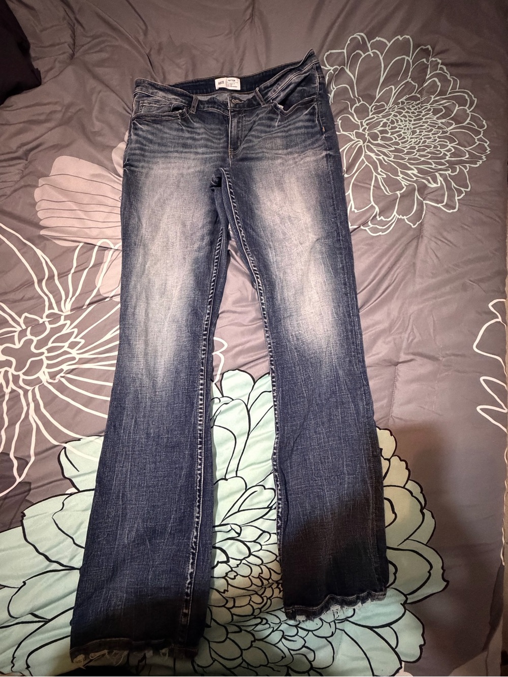 BKE Women's Faded Blue Flared Jeans